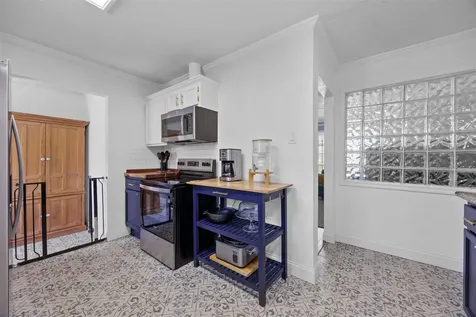 5874 Beldart Street Houston TX 77033