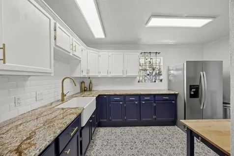 5874 Beldart Street Houston TX 77033