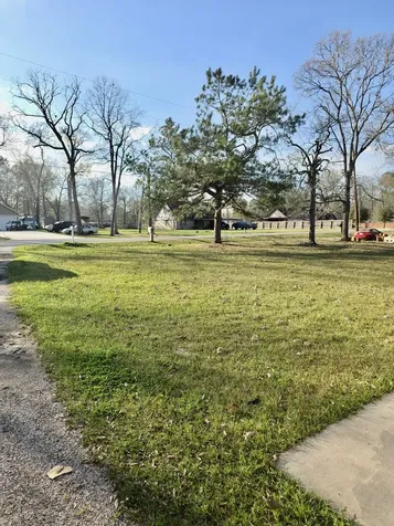 366 County Road 3182 Cleveland TX 77327