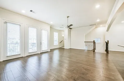 1504 Peyton Oaks Place Houston TX 77043