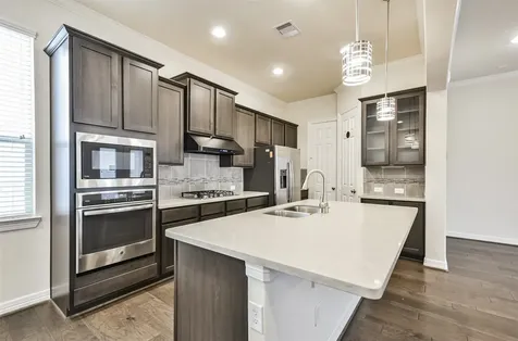 1504 Peyton Oaks Place Houston TX 77043