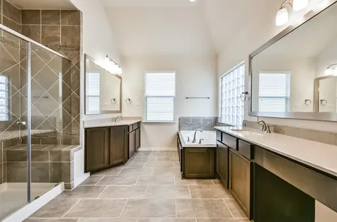 1504 Peyton Oaks Place Houston TX 77043