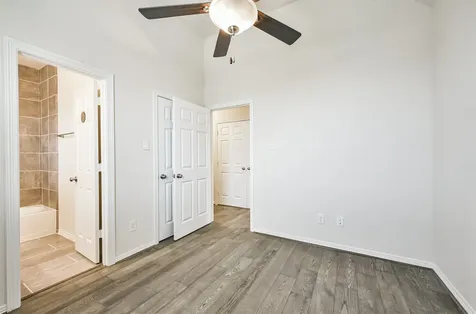 1504 Peyton Oaks Place Houston TX 77043