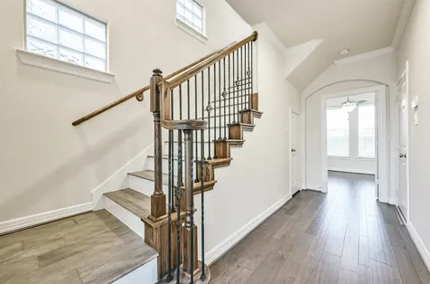 1504 Peyton Oaks Place Houston TX 77043