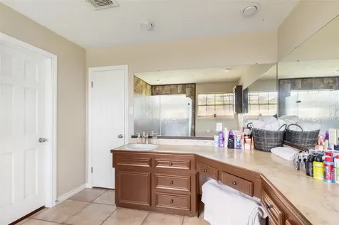 21203 Papoose Court Crosby TX 77532