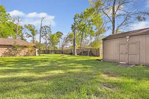21203 Papoose Court Crosby TX 77532
