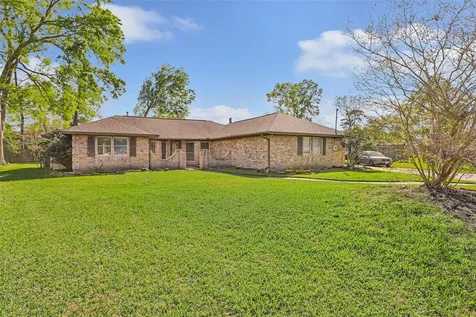 21203 Papoose Court Crosby TX 77532