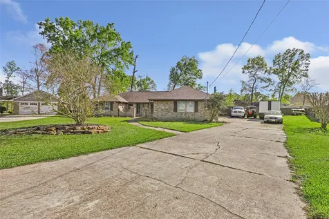 21203 Papoose Court Crosby TX 77532