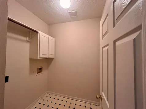 14 N Winterport Circle The Woodlands TX 77382