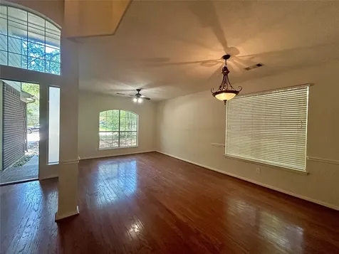 14 N Winterport Circle The Woodlands TX 77382