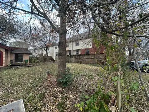 1418 W 24th Street Houston TX 77008