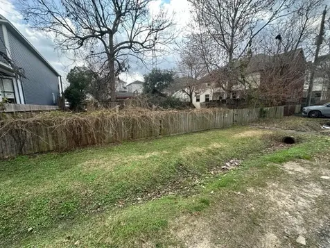 1418 W 24th Street Houston TX 77008