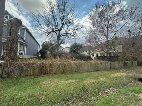 1418 W 24th Street Houston TX 77008