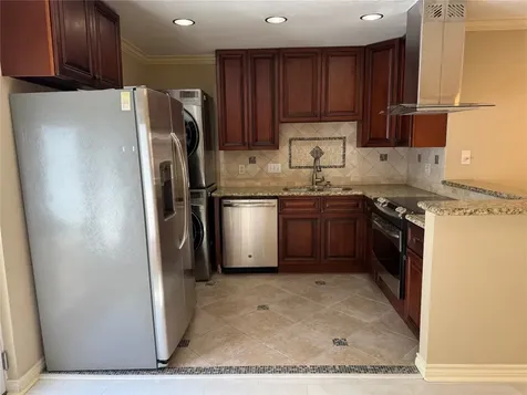 515 Tallowood Road 4 Houston TX 77024