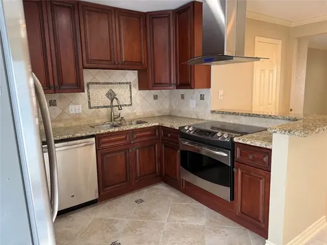 515 Tallowood Road 4 Houston TX 77024