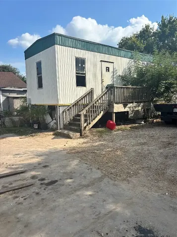 4701 Highway 6 Hitchcock TX 77563