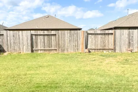 8310 Rose Petals Lane Rosharon TX 77583