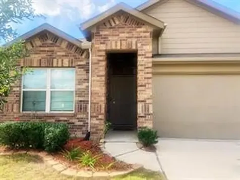 8310 Rose Petals Lane Rosharon TX 77583