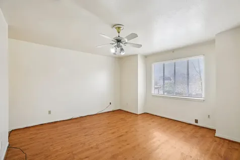 8379 La Roche Lane Houston TX 77036
