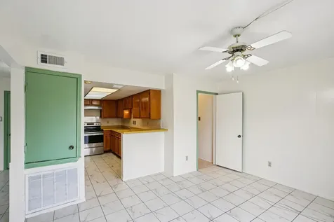 8379 La Roche Lane Houston TX 77036