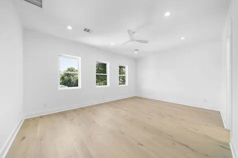 4009 Newshire Drive Houston TX 77025