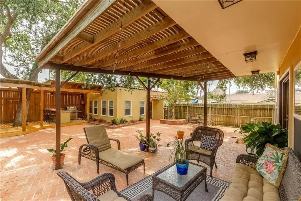 239 Indiana Avenue Corpus Christi TX 78404