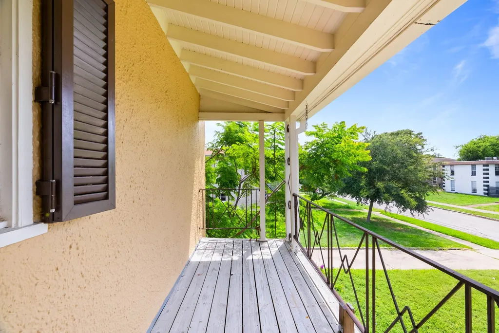 239 Indiana Avenue Corpus Christi TX 78404