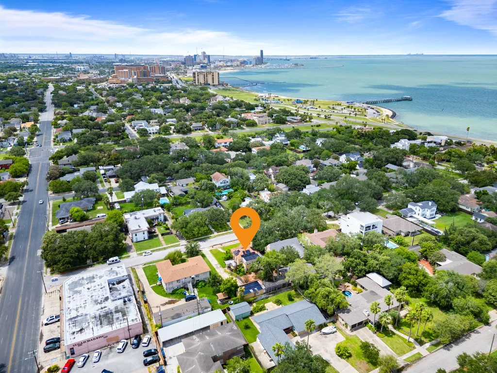 239 Indiana Avenue Corpus Christi TX 78404