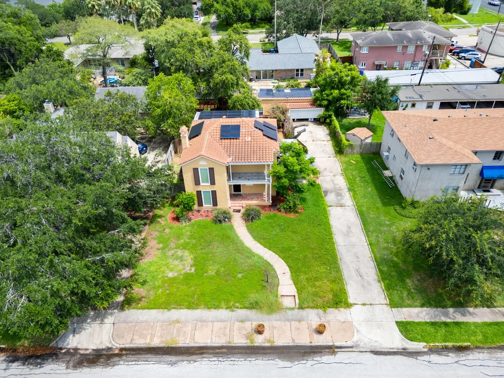 239 Indiana Avenue Corpus Christi TX 78404