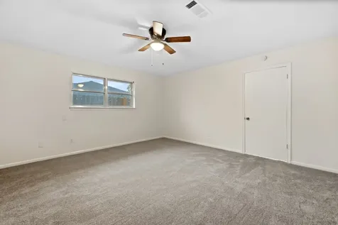 8022 Bayside Boulevard Beach City TX 77523