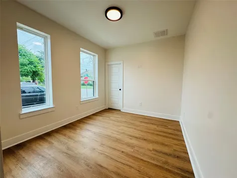 1307 71st Street A Houston TX 77011