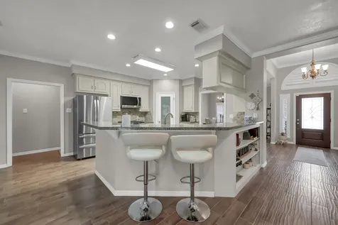 13422 Hidden Valley Drive Montgomery TX 77356