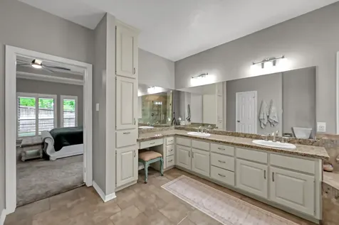 13422 Hidden Valley Drive Montgomery TX 77356