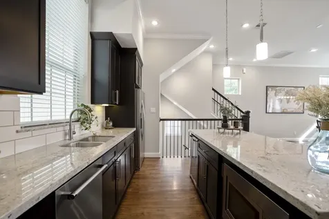 1032 W 26th Street D Houston TX 77008