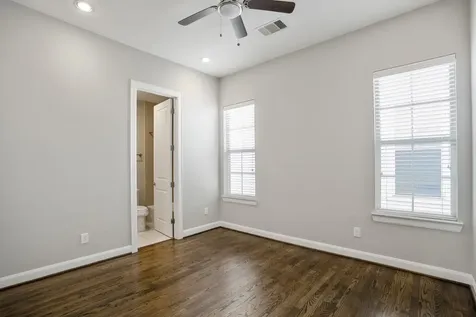 1032 W 26th Street D Houston TX 77008