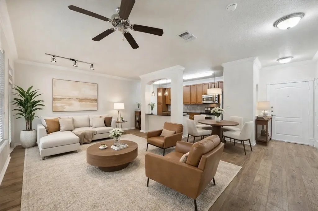 1711 Old Spanish Trail 146 Houston TX 77054