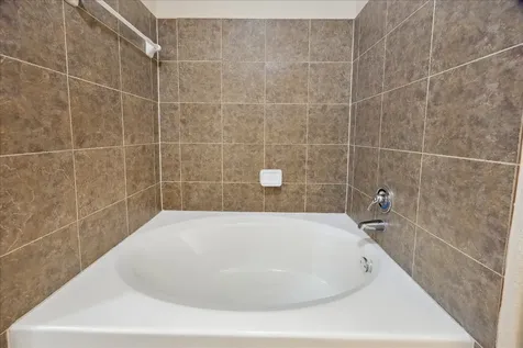 1711 Old Spanish Trail 146 Houston TX 77054