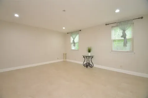5834 Ludington Drive Houston TX 77035