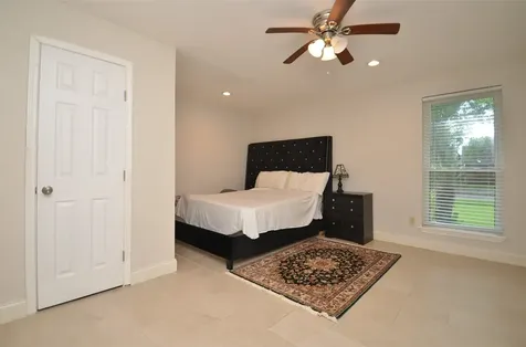 5834 Ludington Drive Houston TX 77035