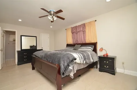 5834 Ludington Drive Houston TX 77035
