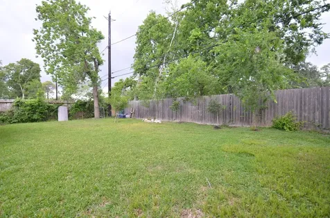 5834 Ludington Drive Houston TX 77035
