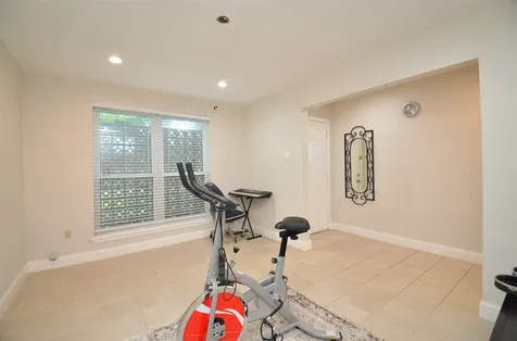 5834 Ludington Drive Houston TX 77035