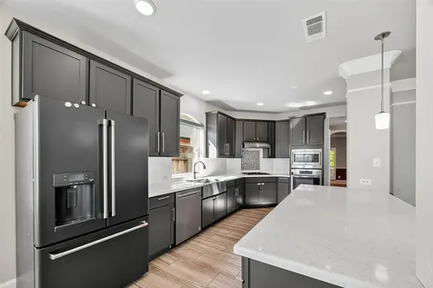 2608 Yaletzi Lane League City TX 77573