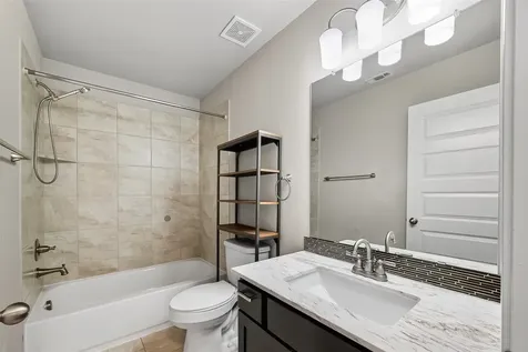 2608 Yaletzi Lane League City TX 77573