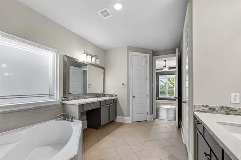 2608 Yaletzi Lane League City TX 77573