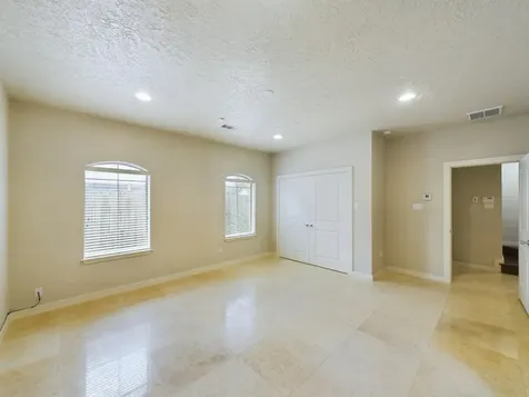 2611 Lawrence Street Houston TX 77008
