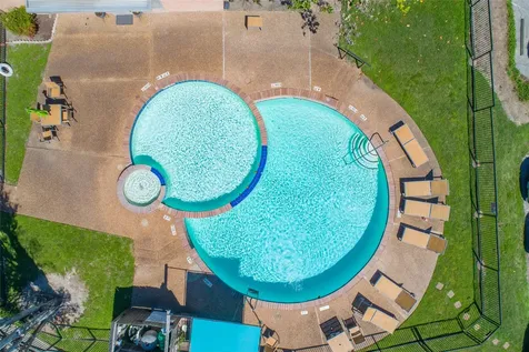 5222 Memorial Drive 5222 Houston TX 77007