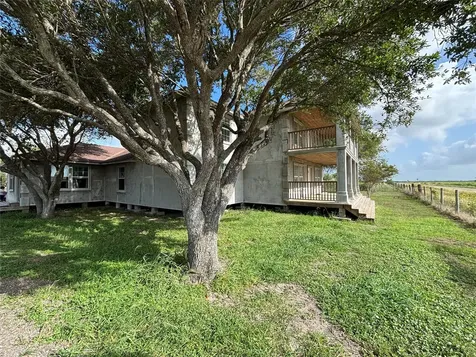 7411 County Road 2455 Sinton TX 78387