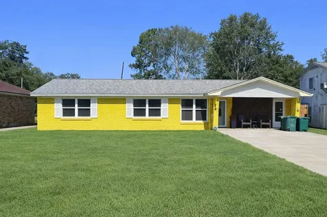 7735 Lawrence Drive Beaumont TX 77708