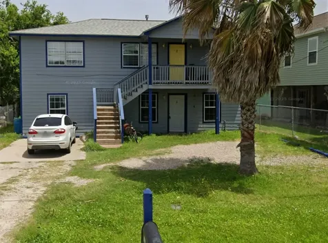 4710 Pelican Street 1 Hitchcock TX 77563